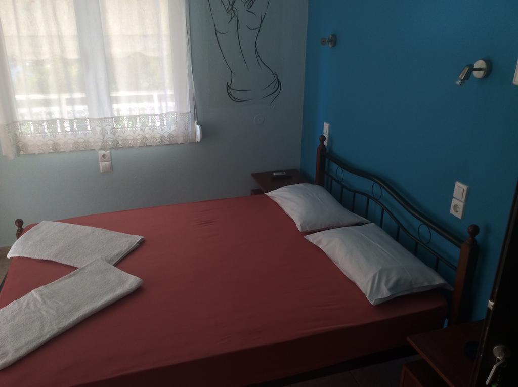 Kostas Rooms Votsi  Exteriér fotografie