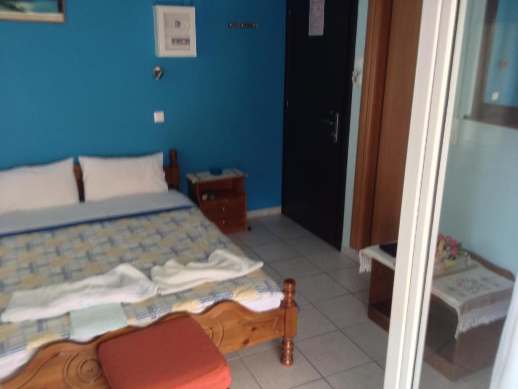 Kostas Rooms Votsi  Pokoj fotografie