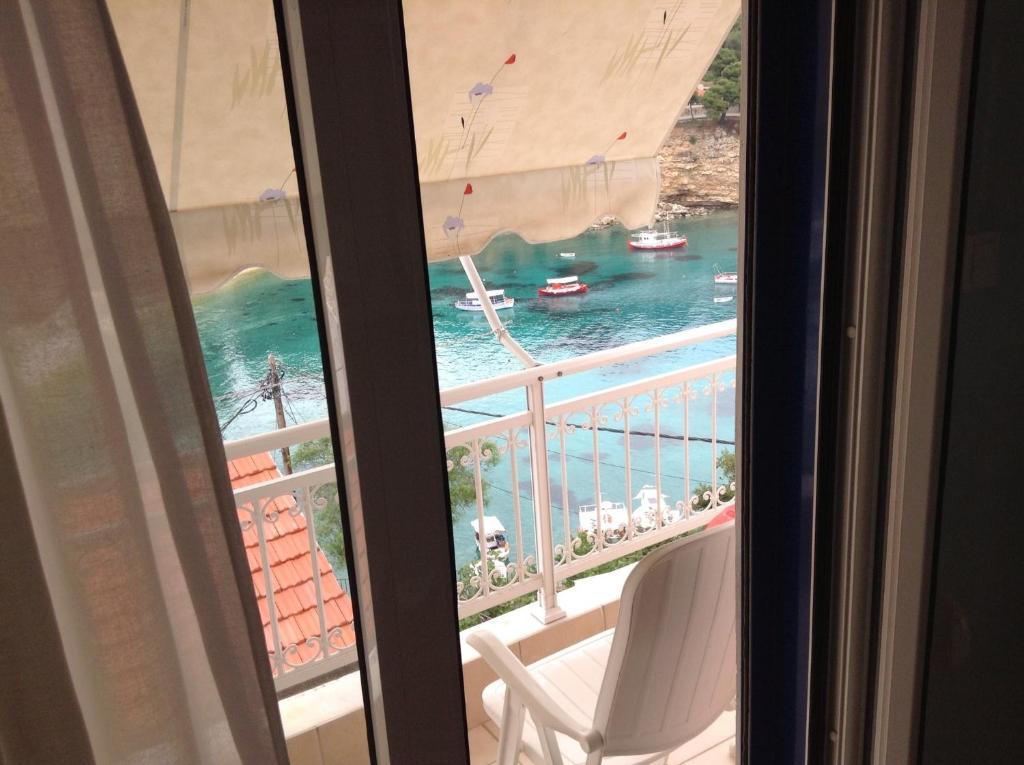 Kostas Rooms Votsi  Pokoj fotografie